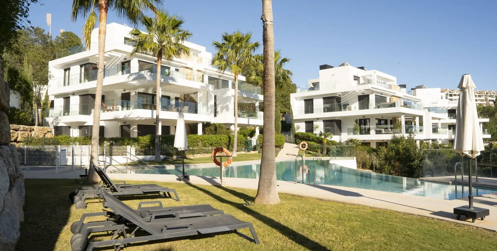 Sale of penthouse duplex in Selwo 2
