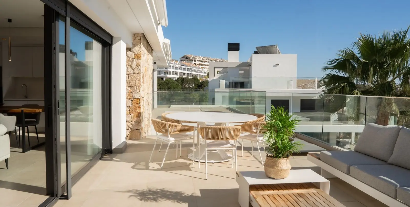 Sale of penthouse duplex in Selwo 20