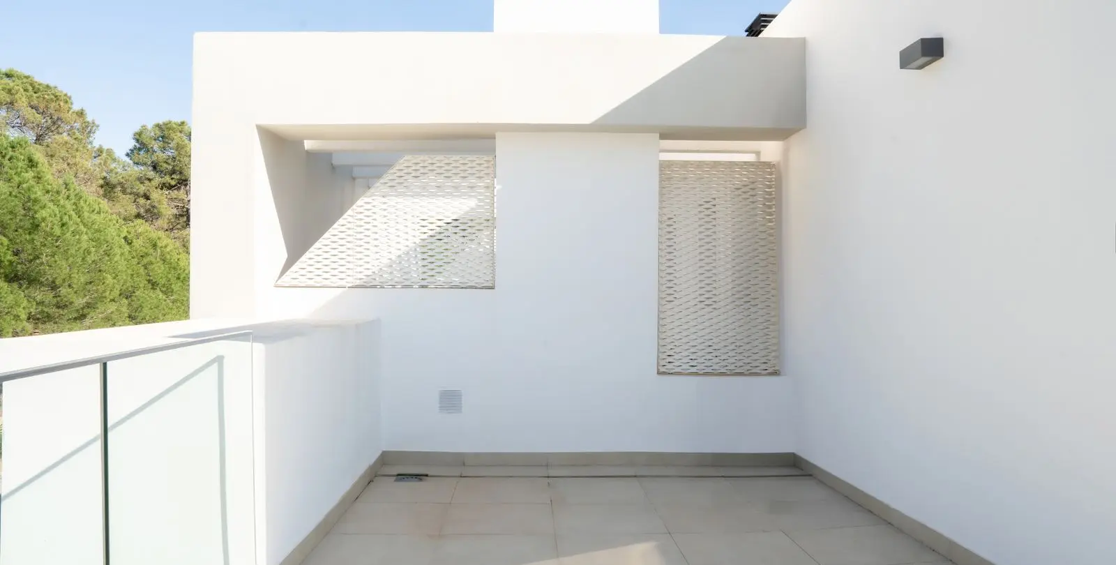 Sale of penthouse duplex in Selwo 25