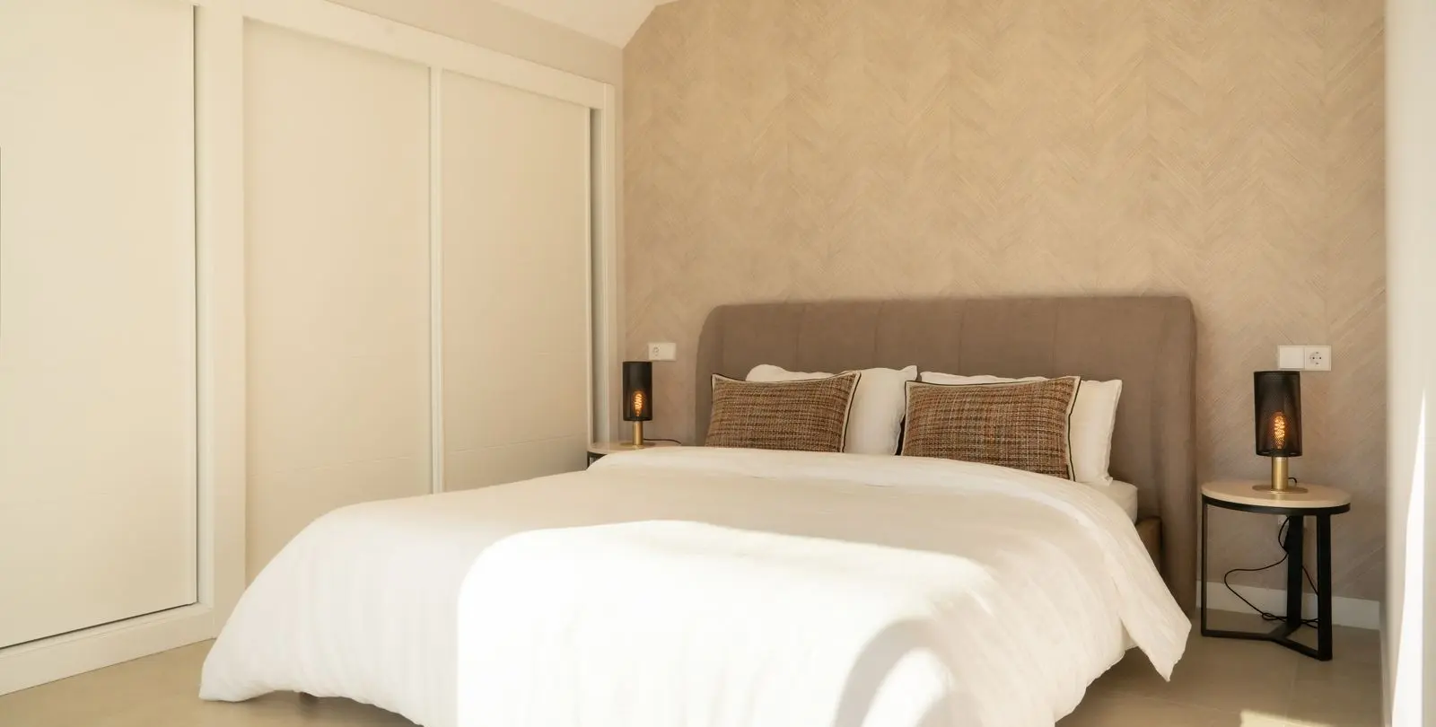 Sale of penthouse duplex in Selwo 26