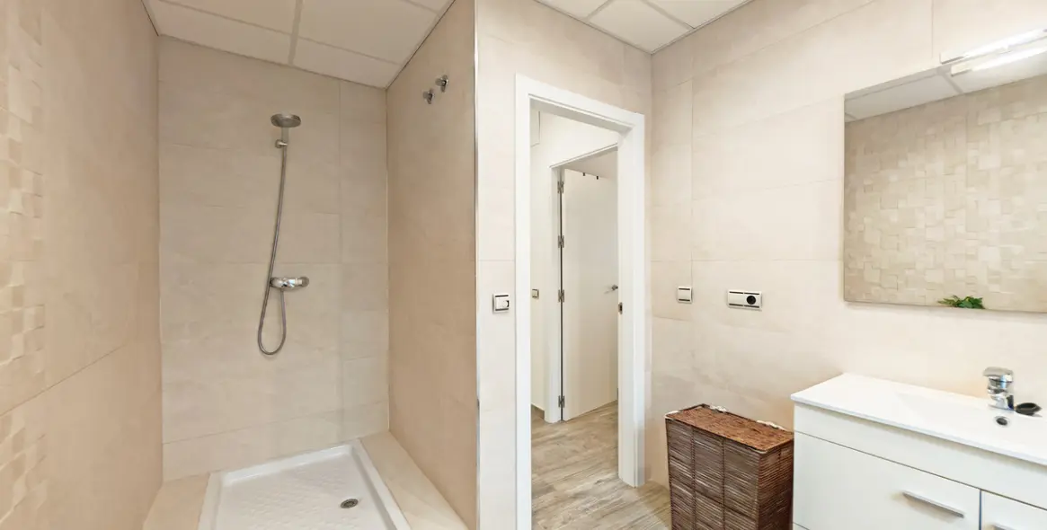 Продажа дома на две семьи в Riviera del Sol 26