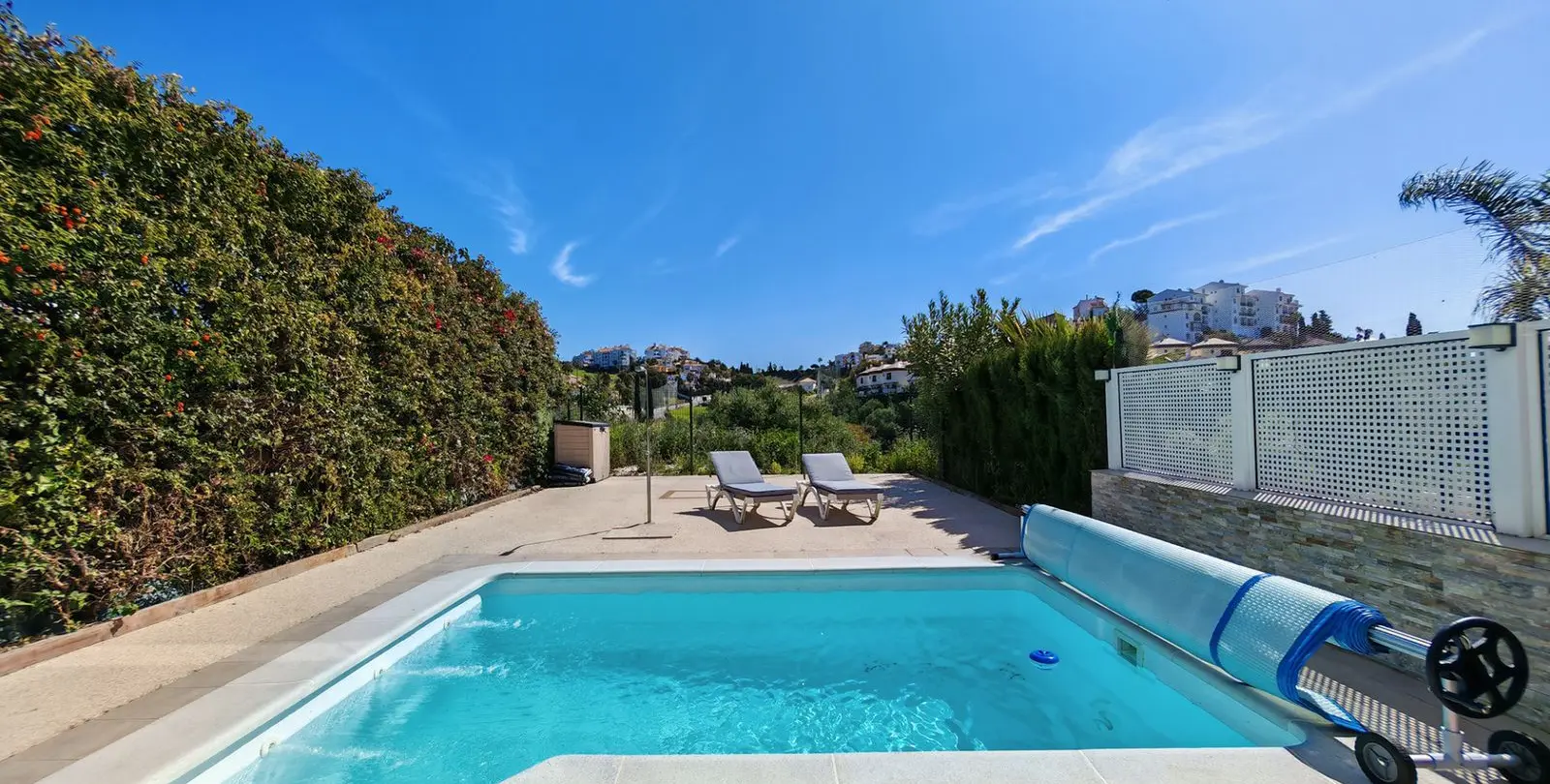 Продажа дома на две семьи в Riviera del Sol 32
