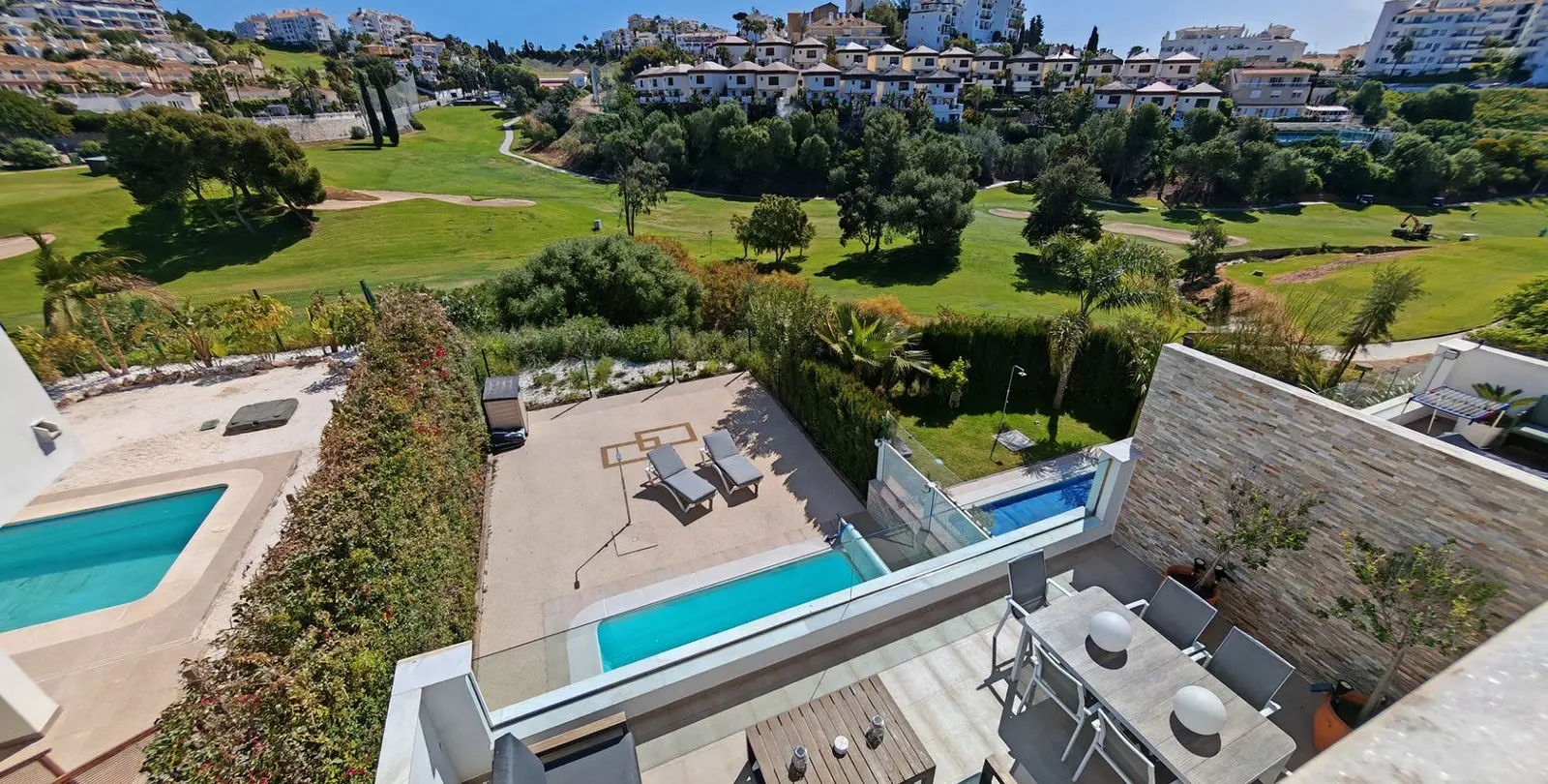 Продажа дома на две семьи в Riviera del Sol 36