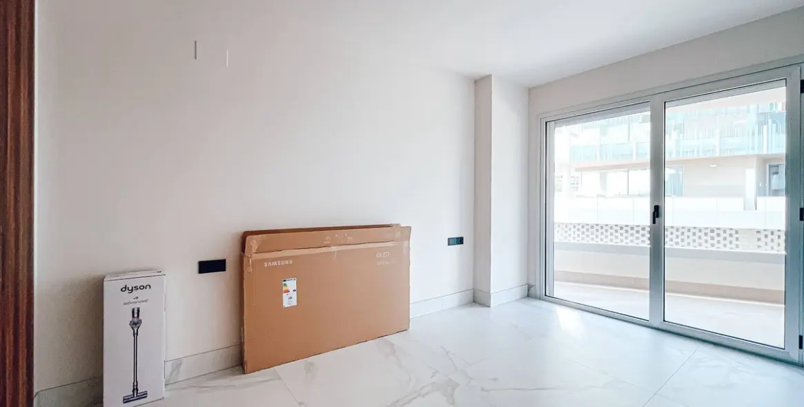 Sale of middle floor apartment in San Pedro de Alcántara 22