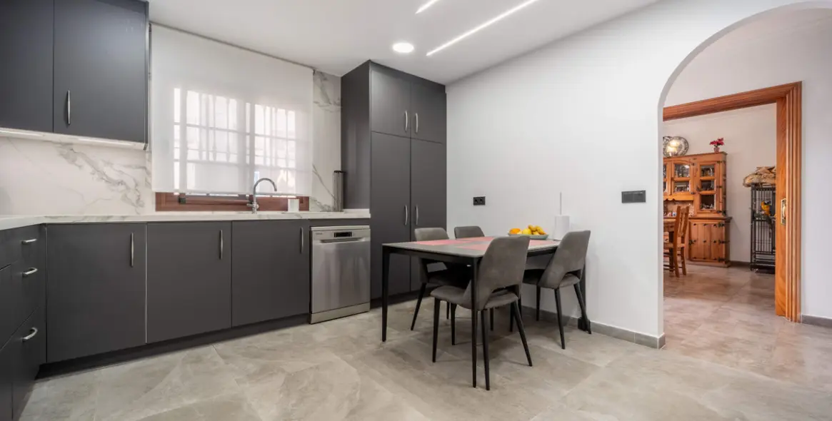 Venta de casa pareada en Estepona 5