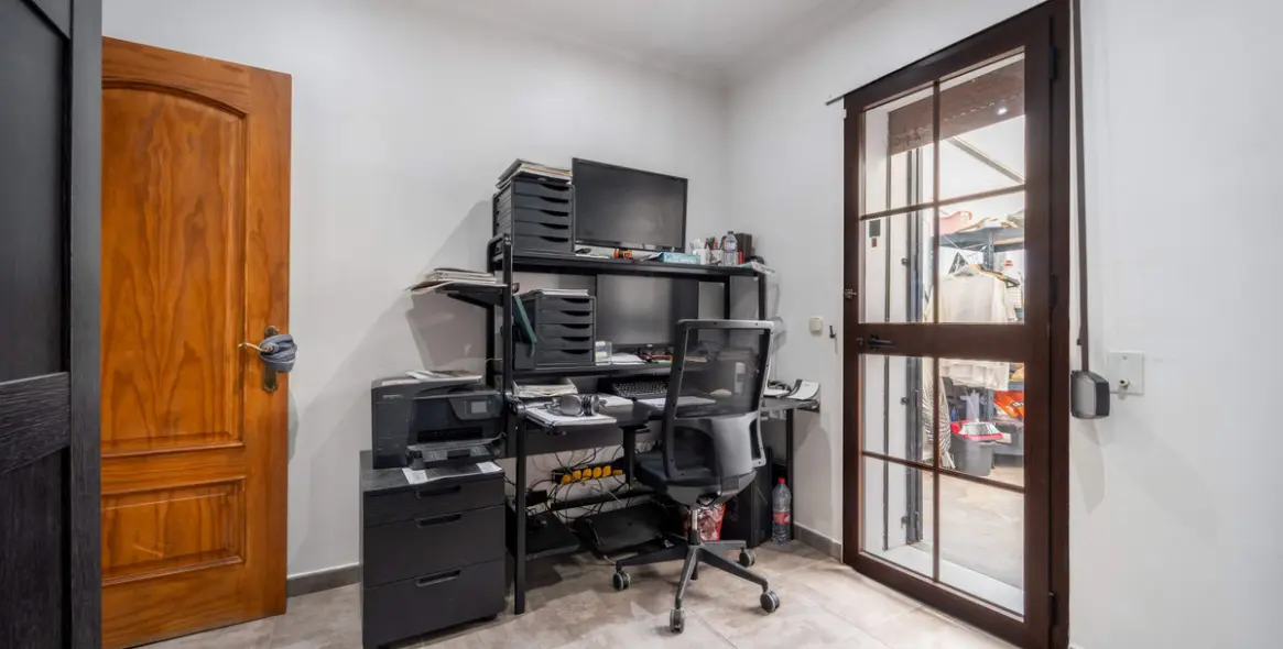 Venta de casa pareada en Estepona 30