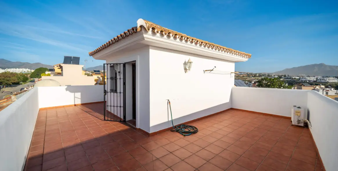 Venta de casa pareada en Estepona 59