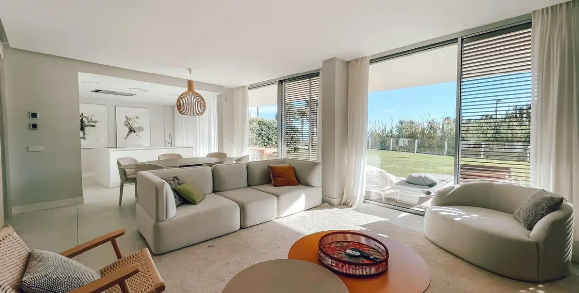 Продажа апартаментов на первом этаже в Estepona 5