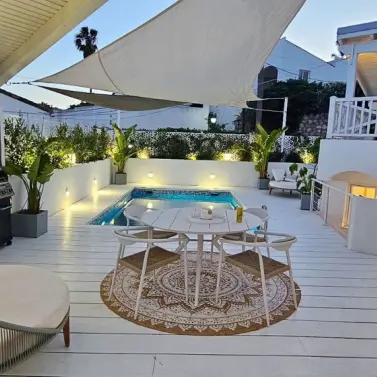 Venta de villa independiente en Estepona