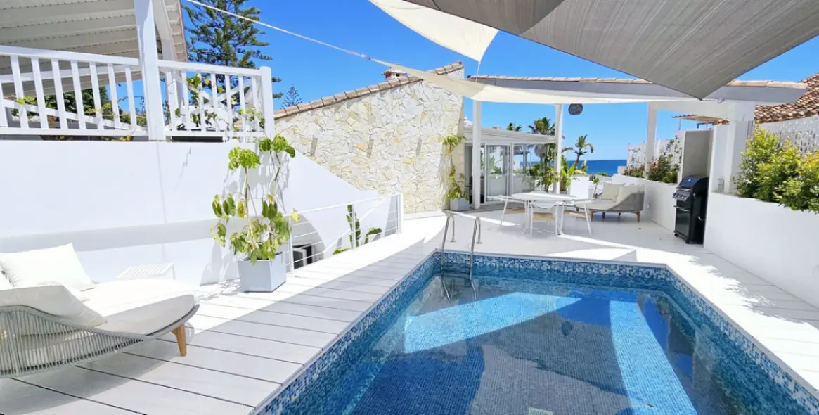 Venta de villa independiente en Estepona 3