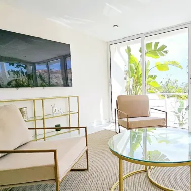 Venta de villa independiente en Estepona