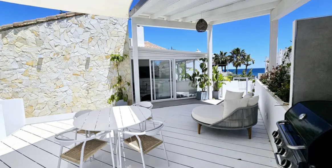 Venta de villa independiente en Estepona 29