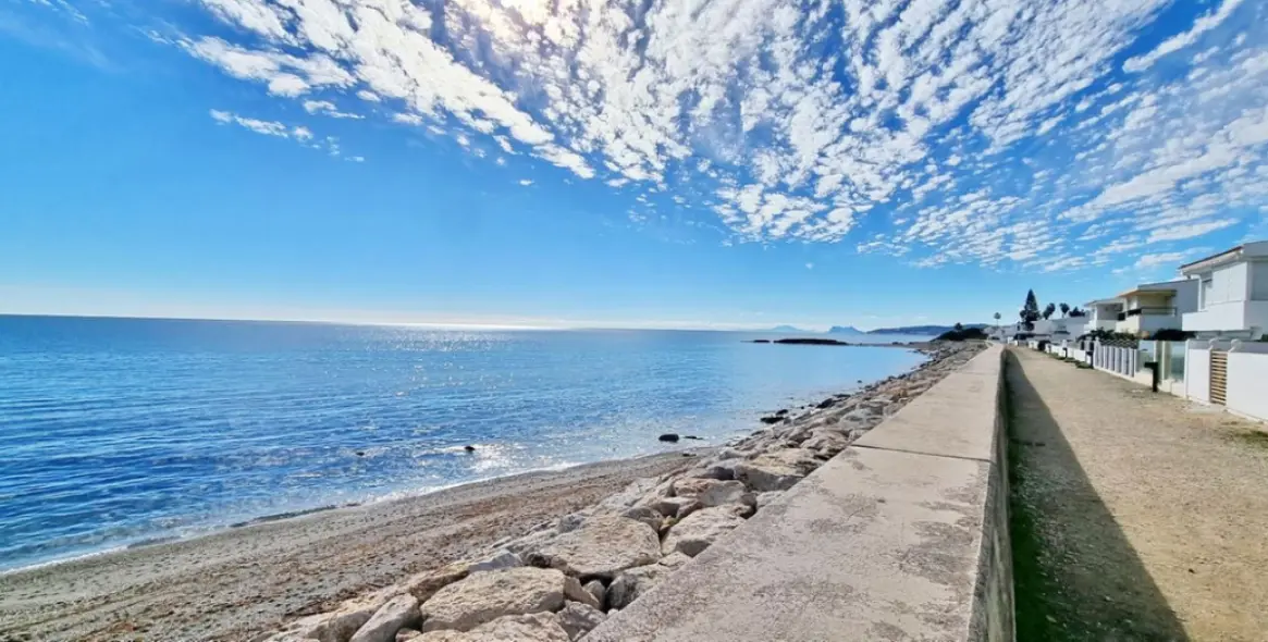 Venta de villa independiente en Estepona 69
