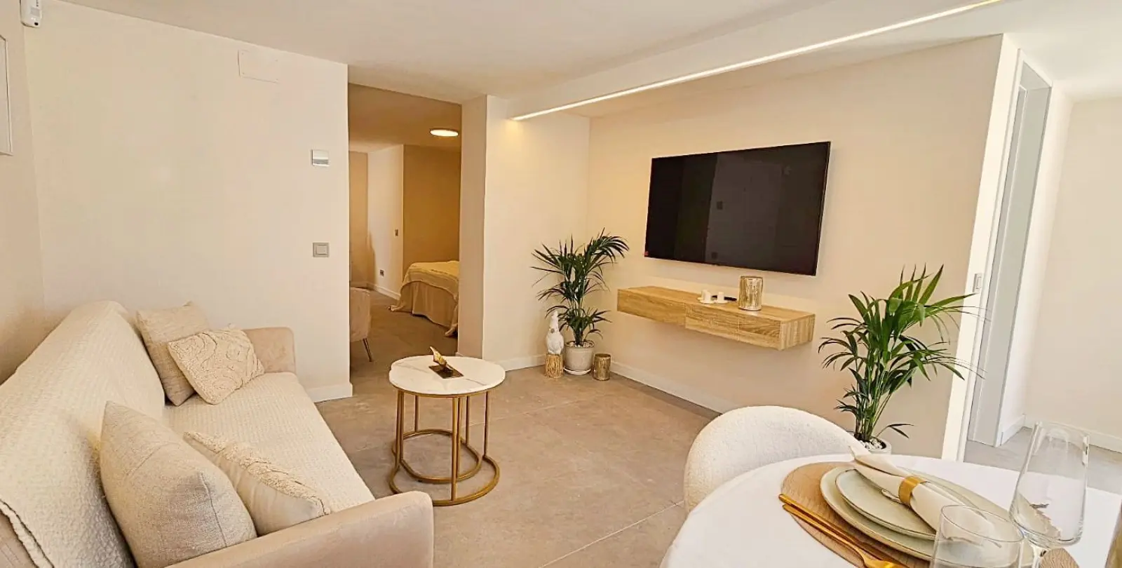Продажа  отдельно стоящей виллы в Estepona 29
