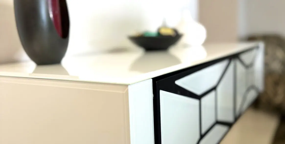 Venta de apartamento en planta media en Marbella 29