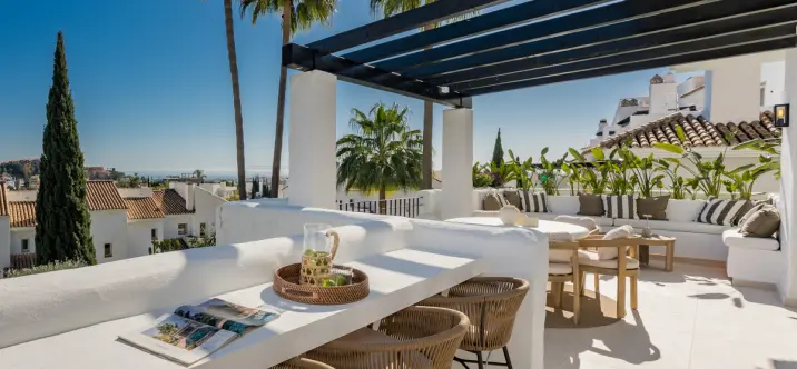 Venta de ático dúplex en Nueva Andalucía 1