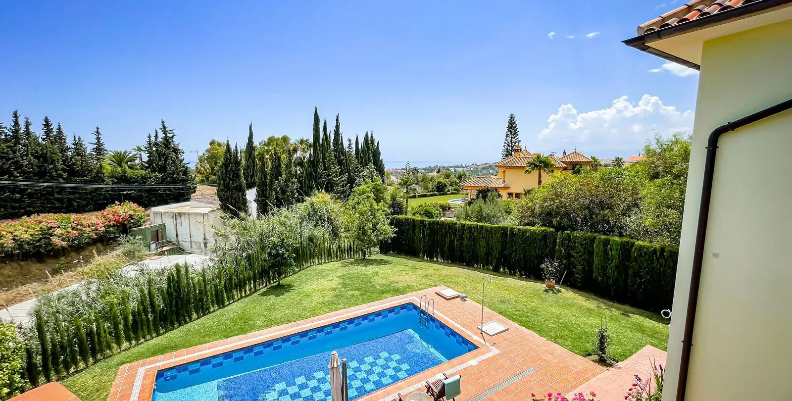 Short-term rent of detached villa in El Rosario 26