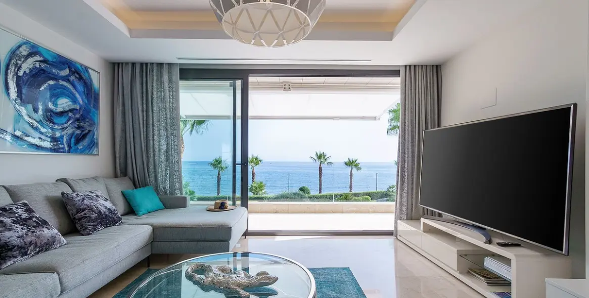 Долгосрочная аренда двухуровневых апартаментов в Estepona 4