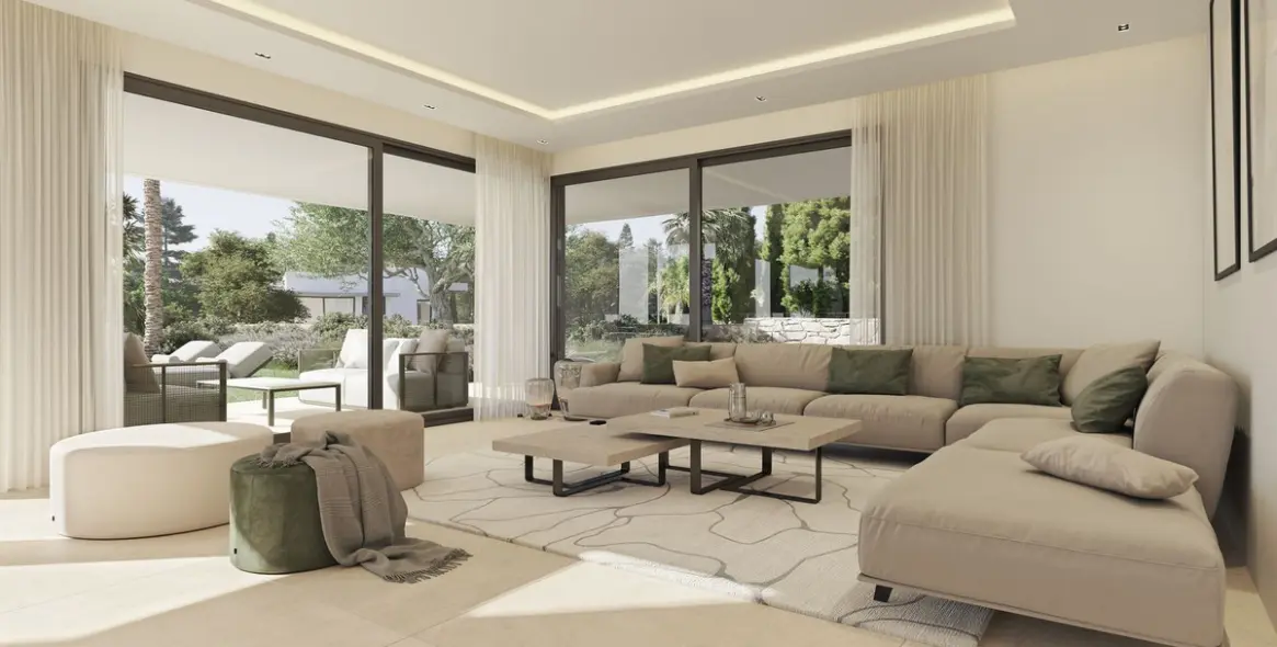 Sale of detached villa in Las Chapas 6