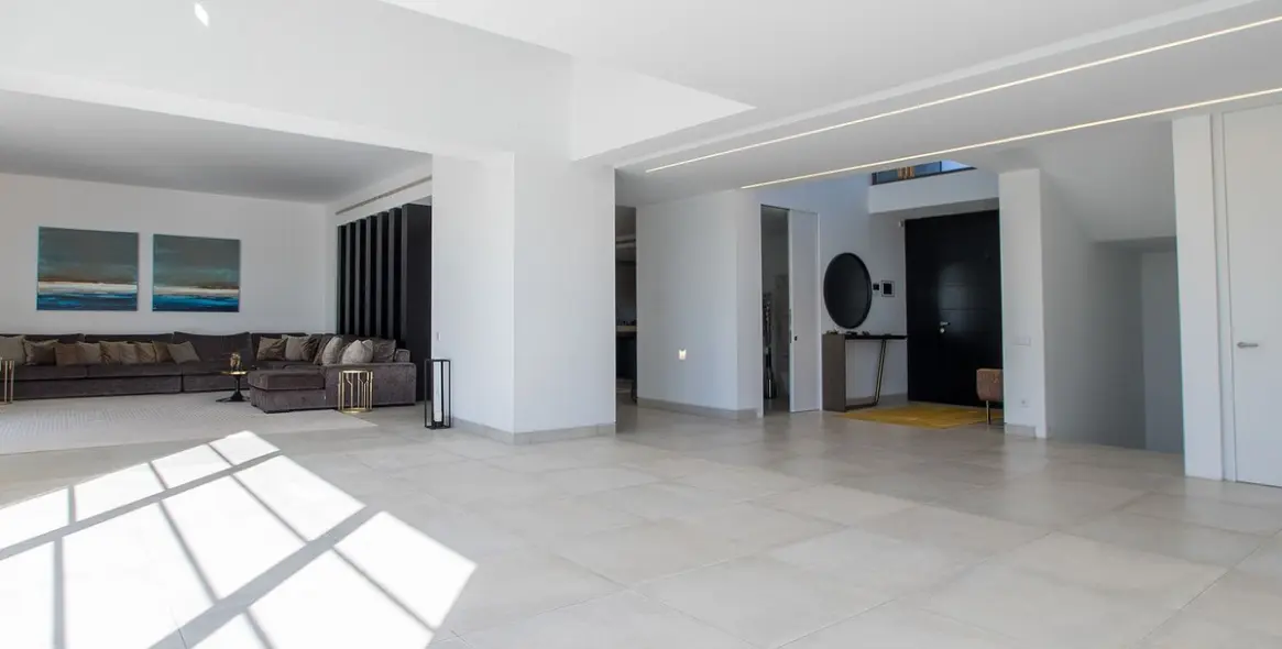 Sale of detached villa in Benahavís 13