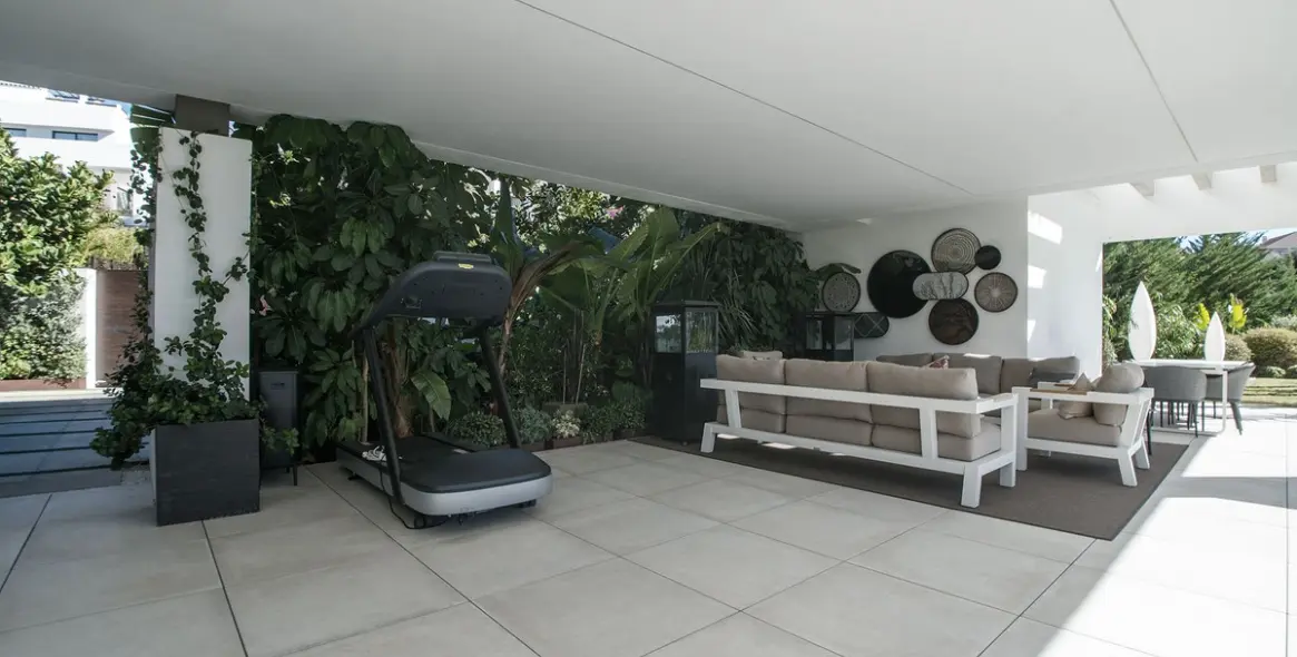 Sale of detached villa in Benahavís 25