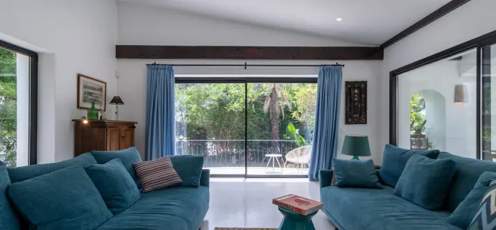Sale of detached villa in Guadalmina Baja 2