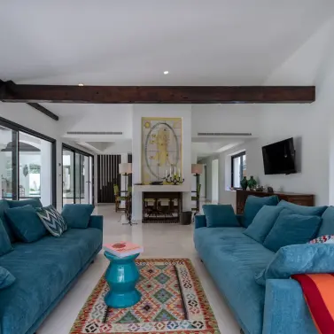 Sale of detached villa in Guadalmina Baja