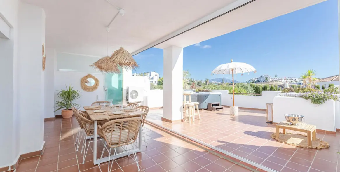Short-term rent of ground floor apartment in Estepona 2