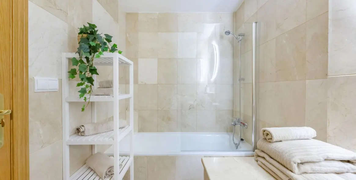 Short-term rent of ground floor apartment in Estepona 9