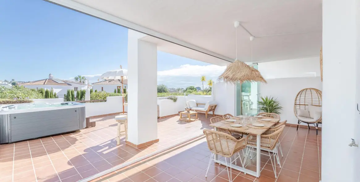 Short-term rent of ground floor apartment in Estepona 11