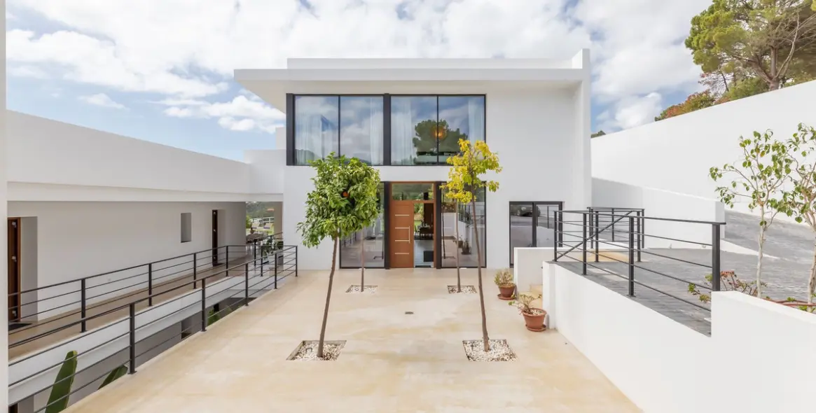 Long-term rent of detached villa in Benahavís 7