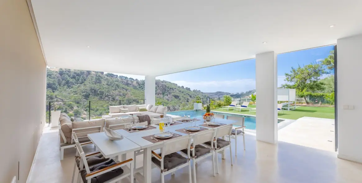 Long-term rent of detached villa in Benahavís 24