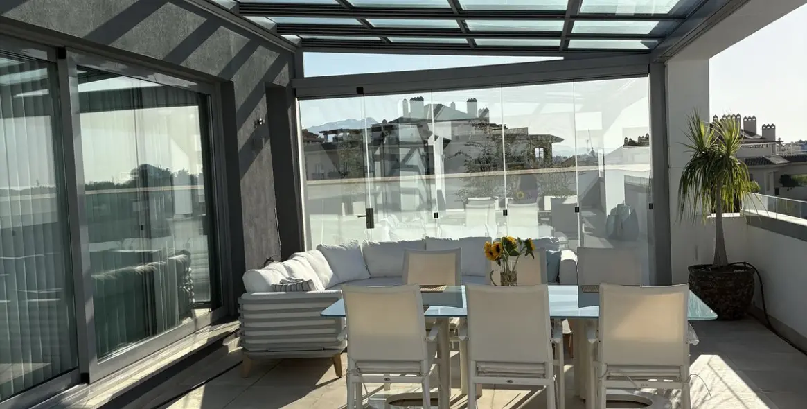 Alquiler a largo plazo de ático en Selwo 2