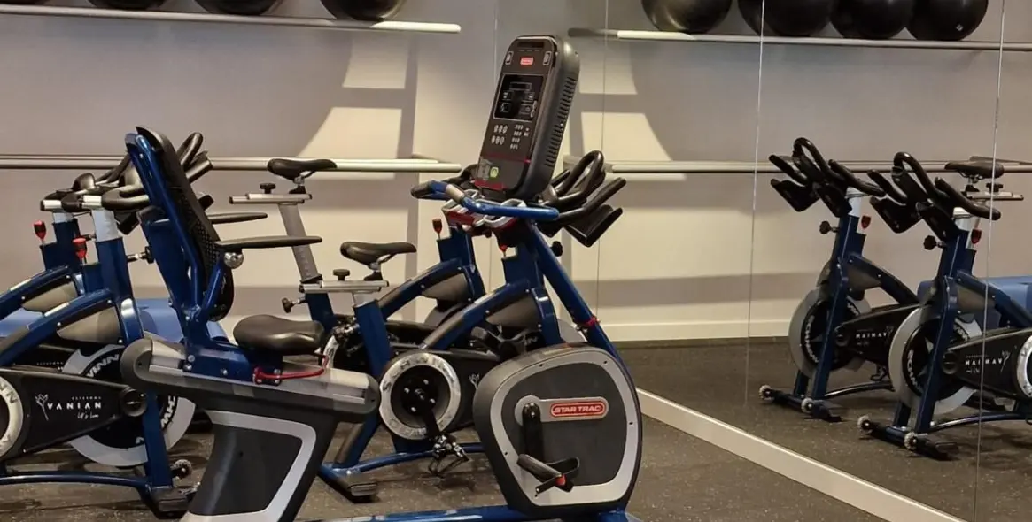 Alquiler a largo plazo de ático en Selwo 3