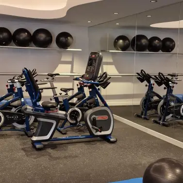 Alquiler a largo plazo de ático en Selwo