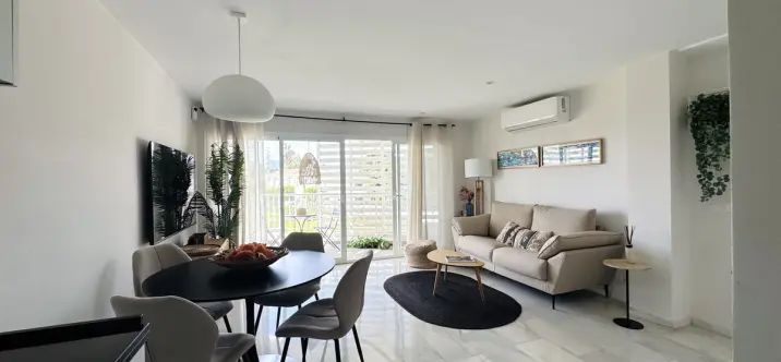 Долгосрочная аренда апартаментов на среднем этаже в San Pedro de Alcántara 2