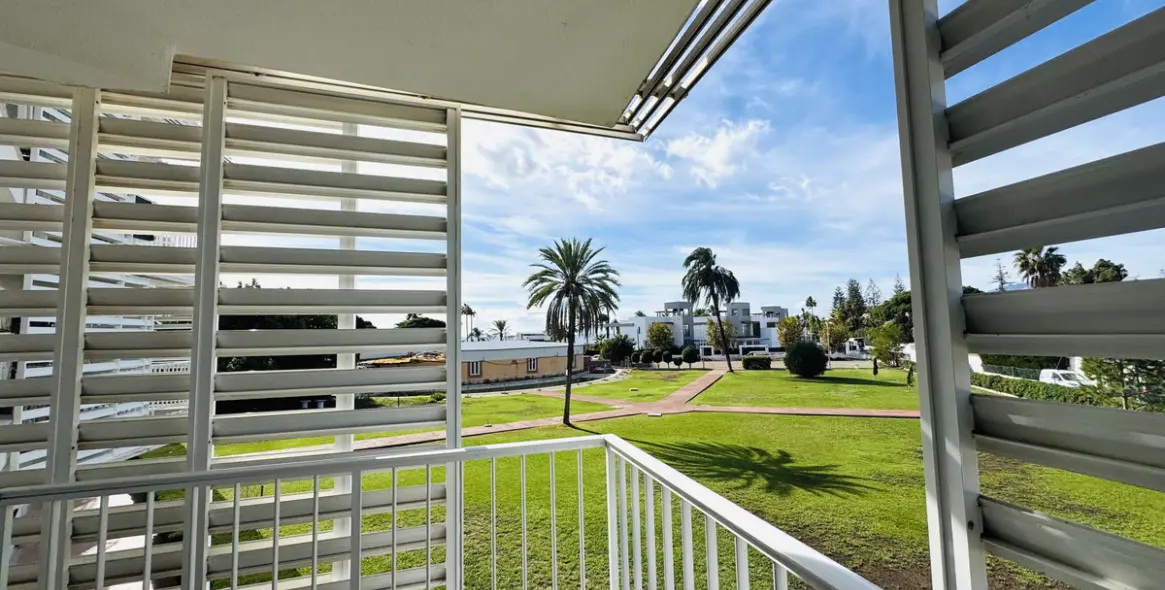 Долгосрочная аренда апартаментов на среднем этаже в San Pedro de Alcántara 6