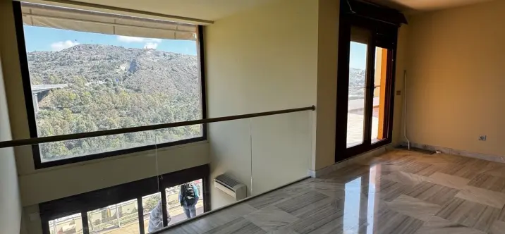 Long-term rent of penthouse duplex in Benahavís 3
