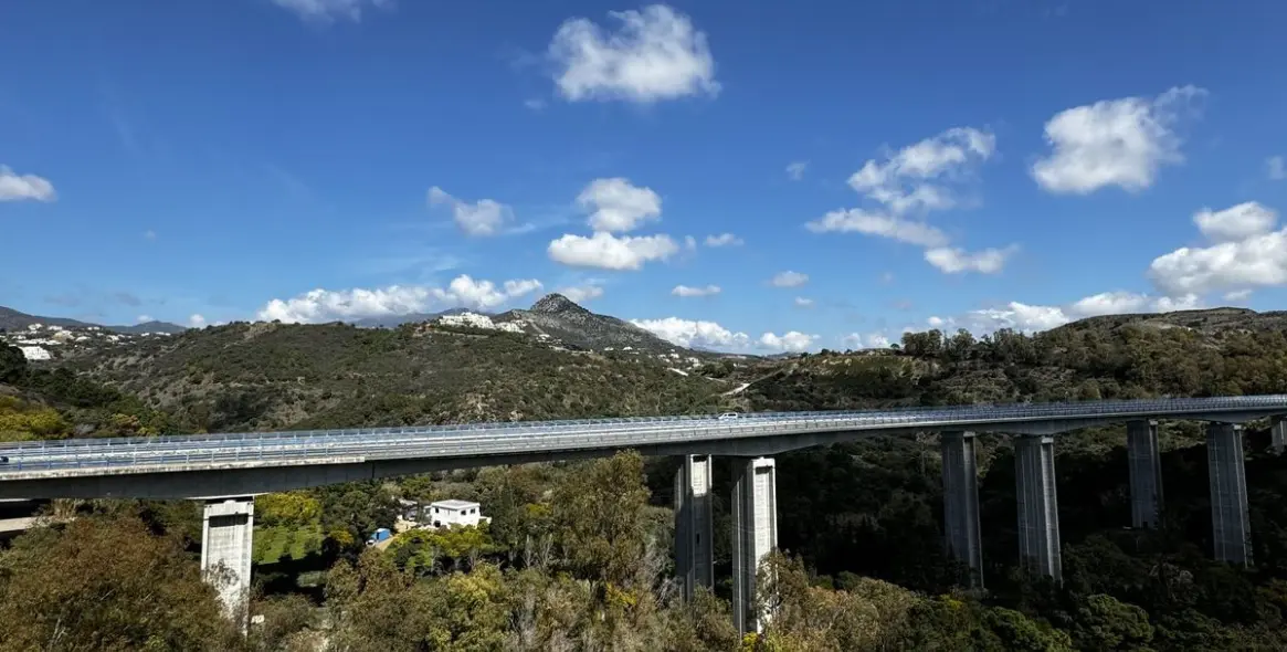 Long-term rent of penthouse duplex in Benahavís 41