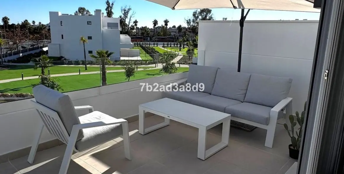 Long-term rent of middle floor apartment in Bel Air 3