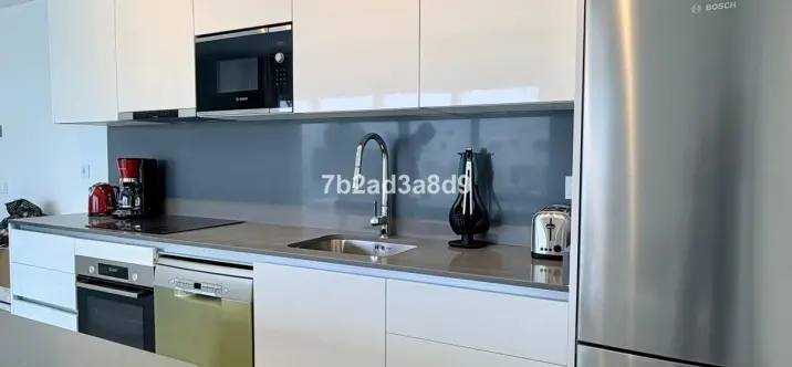 Long-term rent of middle floor apartment in Bel Air 4