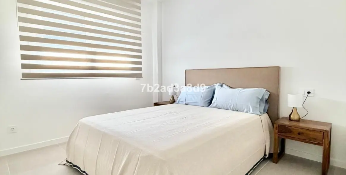 Long-term rent of middle floor apartment in Bel Air 10