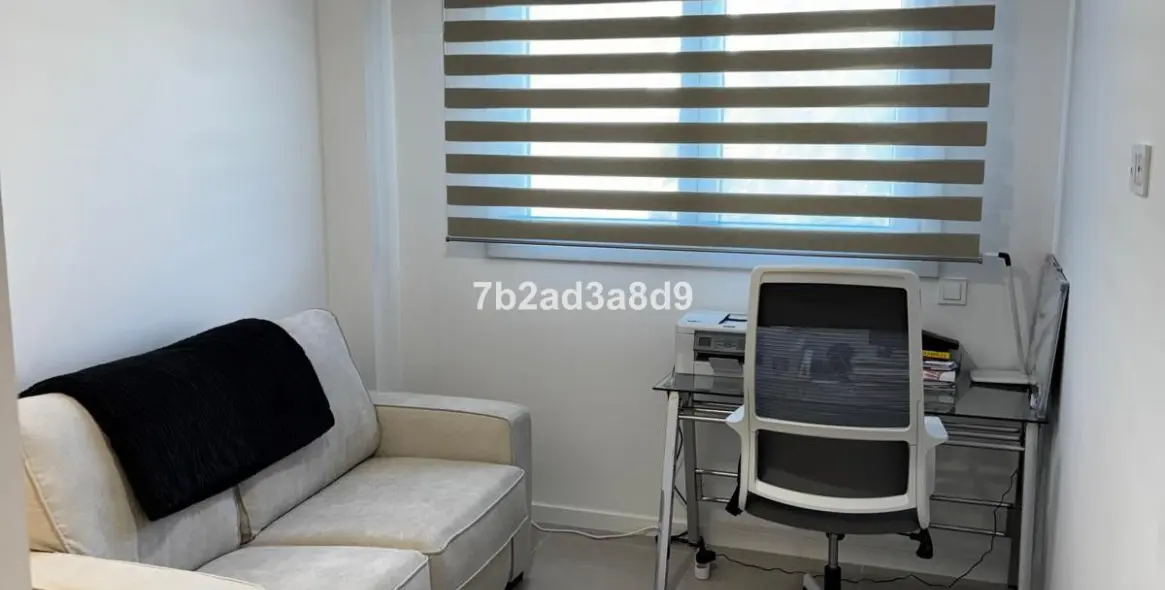 Long-term rent of middle floor apartment in Bel Air 19