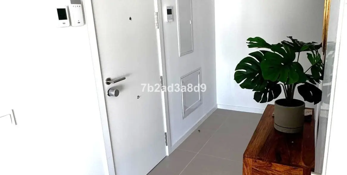 Long-term rent of middle floor apartment in Bel Air 20
