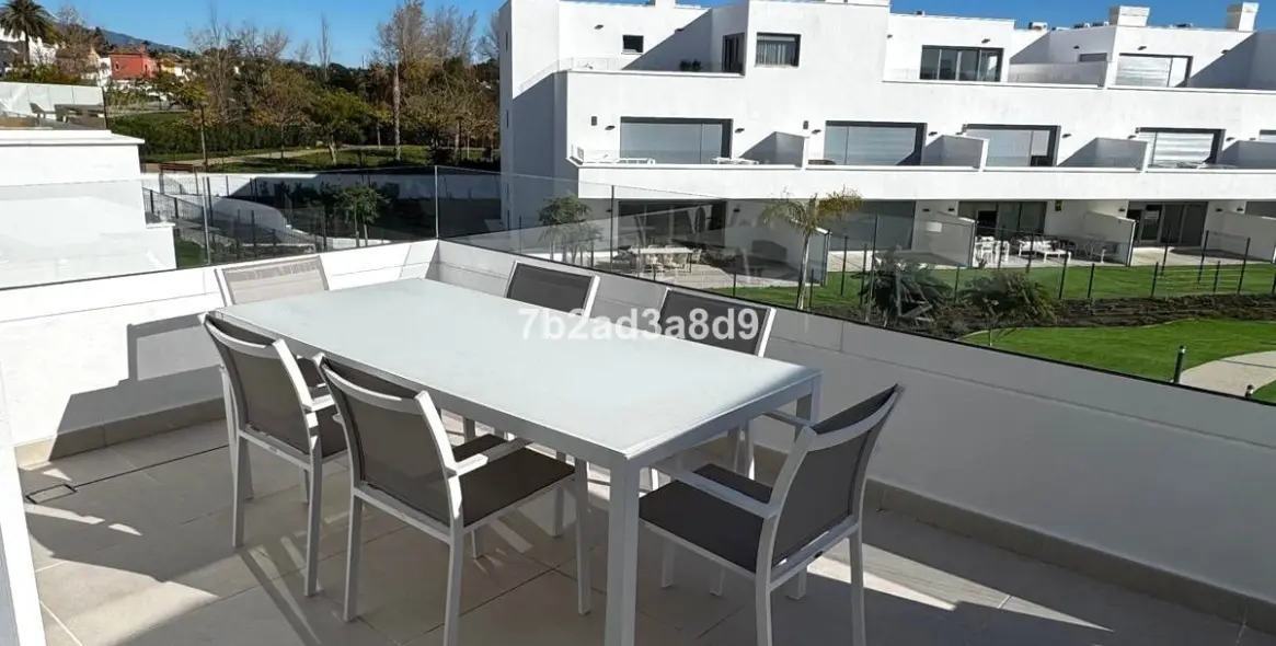 Long-term rent of middle floor apartment in Bel Air 23