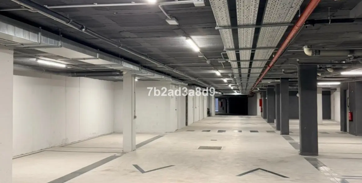 Long-term rent of middle floor apartment in Bel Air 37