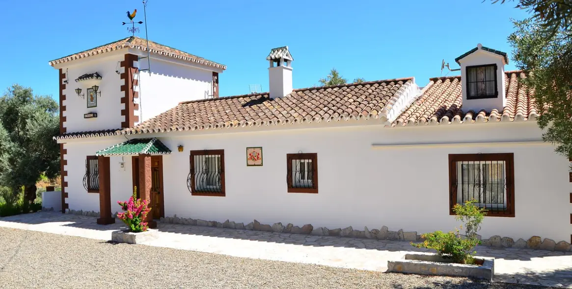 Venta de villa independiente en Alora 1