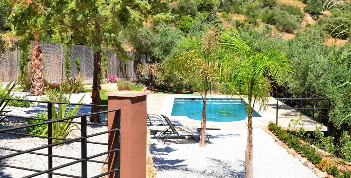 Venta de villa independiente en Alora 7