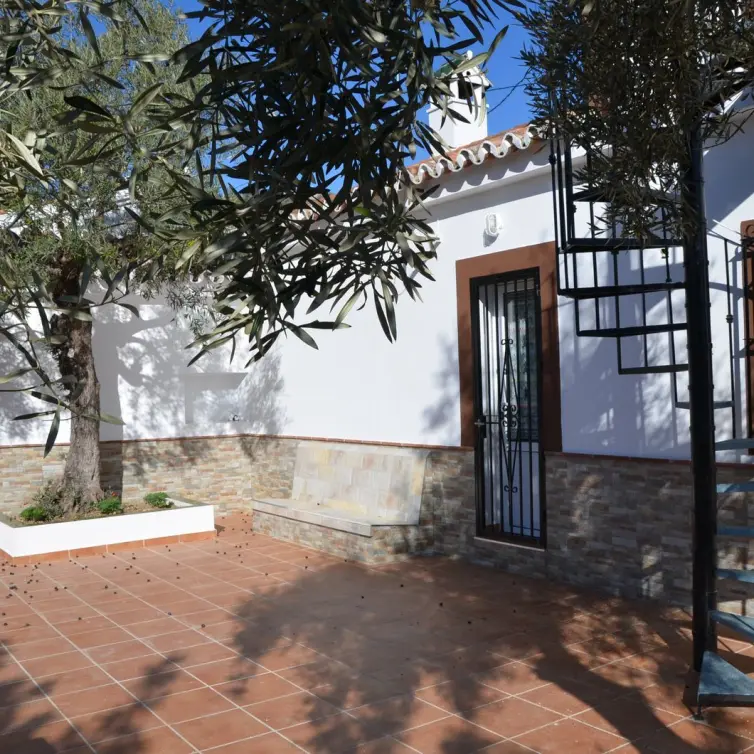 Venta de villa independiente en Alora