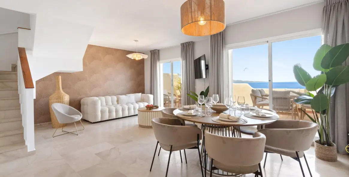 Venta de ático dúplex en Casares Playa 1